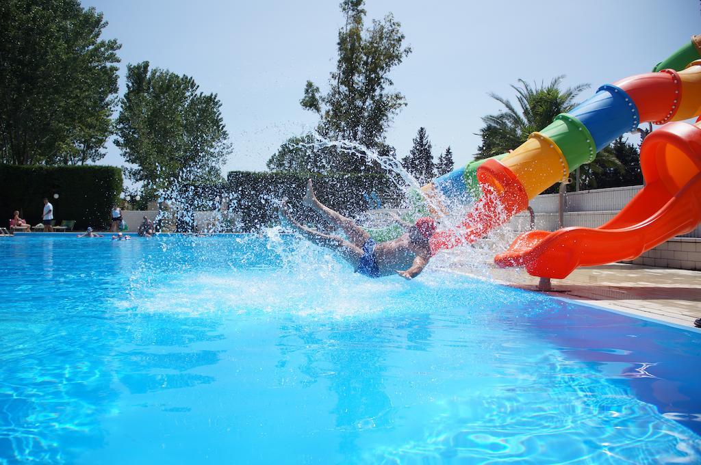 Marina Di Rossano Village Club Екстериор снимка