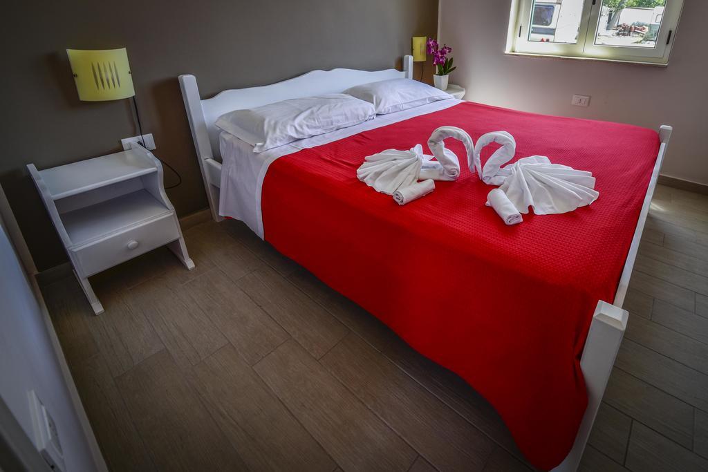 Marina Di Rossano Village Club Екстериор снимка